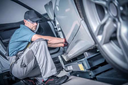 Купить диплом автомеханика или автослесаря в Тюмени